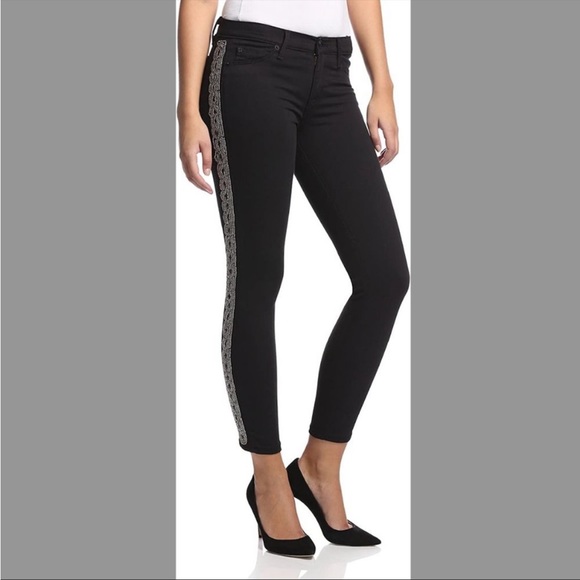 Hudson Jeans Denim - NWOT Hudson Luna skinny jeans.